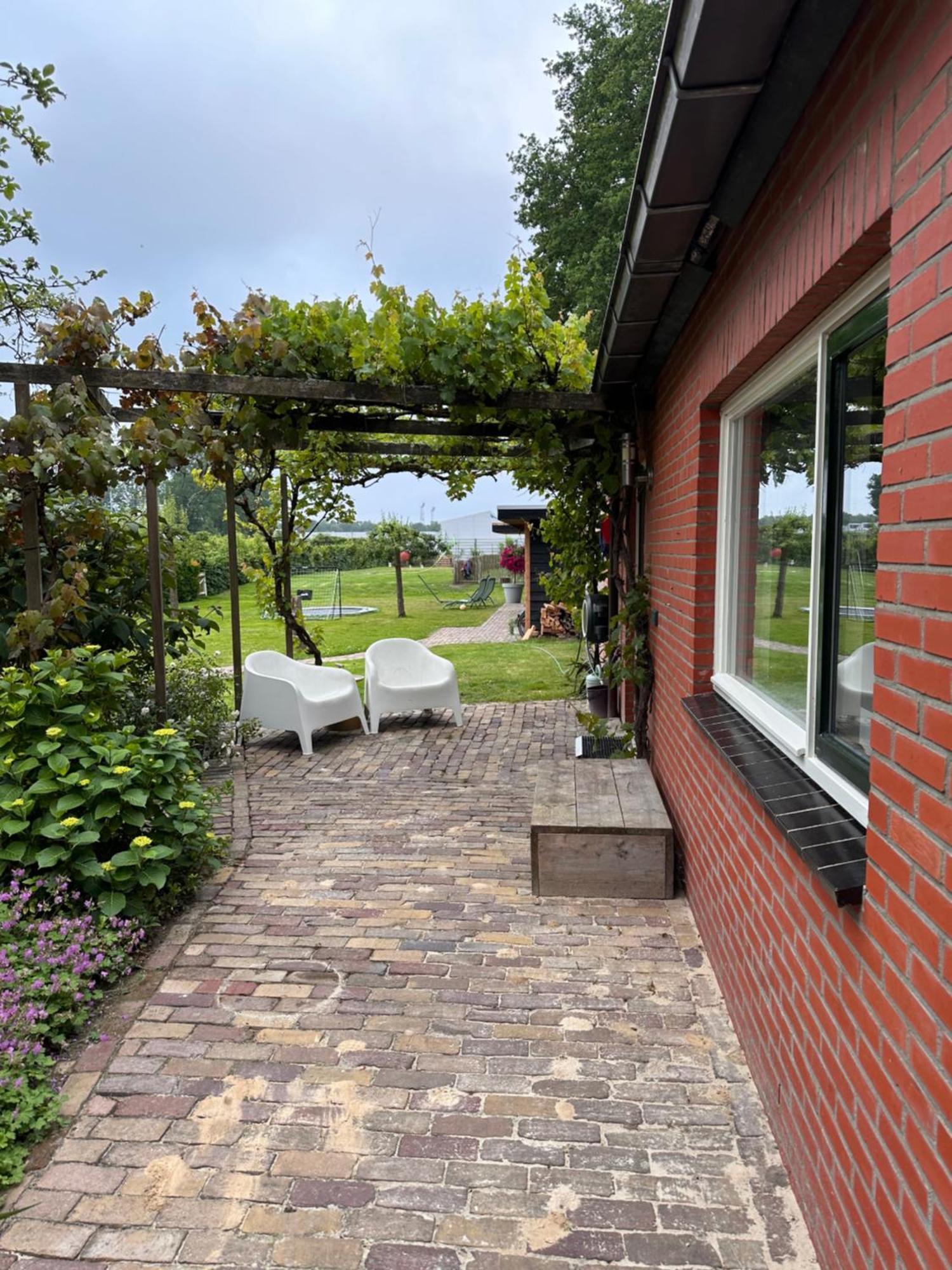 B&B Het Kleine Huisje Emmen Kültér fotó